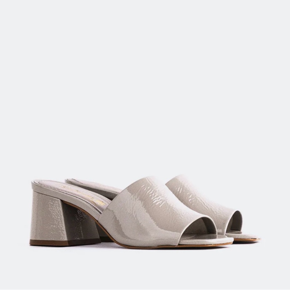 Sandals gray leather 40 L’intervalle